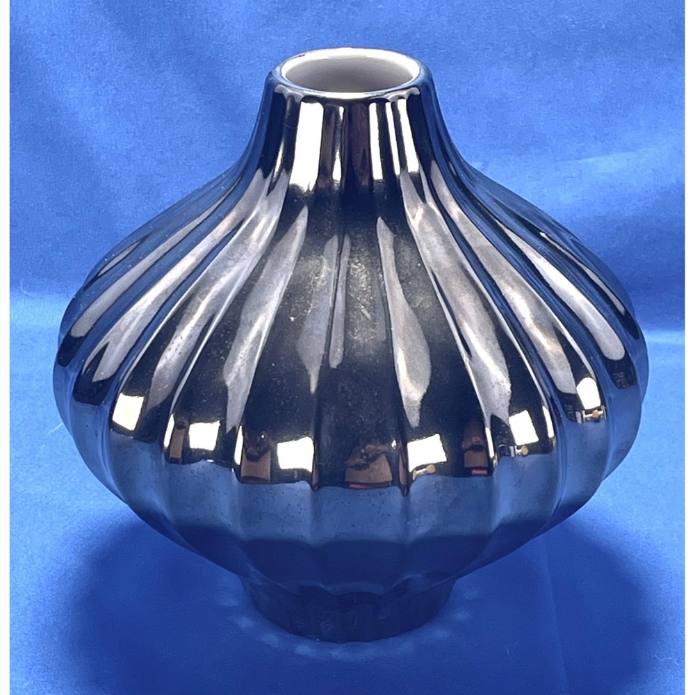 Jonathan Adler Lantern Ribbed Vase Platinum Silver Metallic Pottery 6.875"